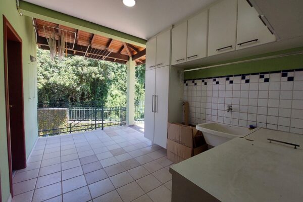 180f16cc b511 4ce6 b930 b8ec6577391a17286608157sb3