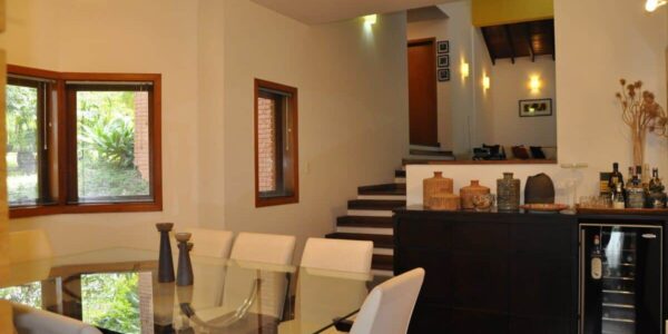 1c63e180 79ee 44f1 b931 46694bd737151623896667qgpc