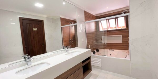 242ae9d1 9259 46ea 896f 56e57f76b1491654120340xok9