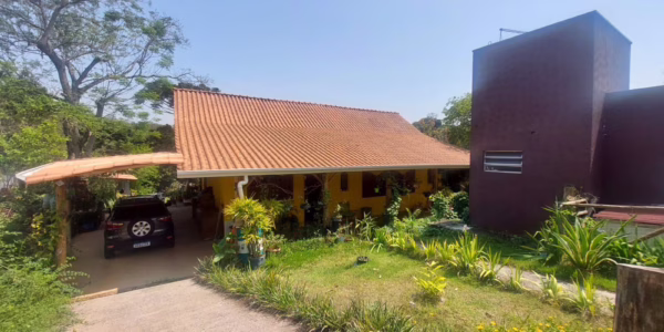 41aac403 c416 4bff a88d 8db75f054bd21728300419g7rm