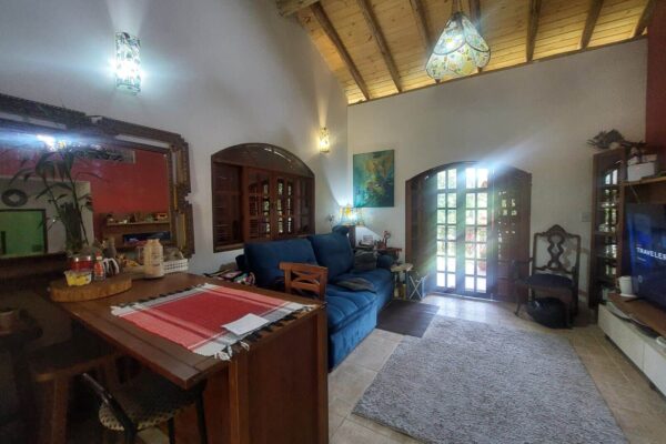 57098971 5444 4f1b 9426 ae46957ba7121728300415vdgu