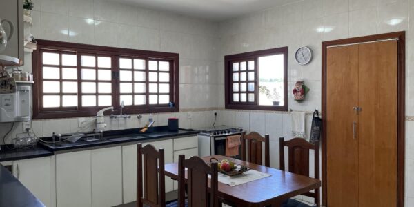 6154ba76 9541 4c0e a9fa 1b6e14c21d131706540818vmh1