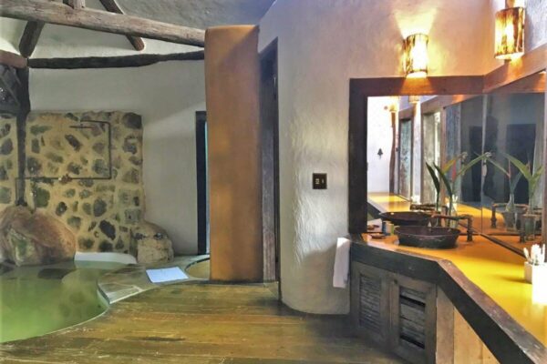 76ecf021 2d11 4124 a36d caf12e1b882b16262441470fgb