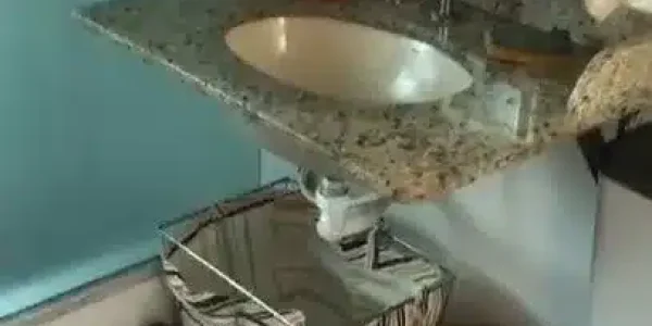 833535604408156