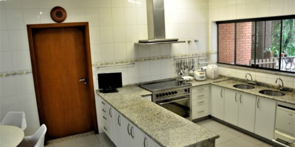 98726d70 40fc 46cc b95a dd63a518ae4f1626567879beyu