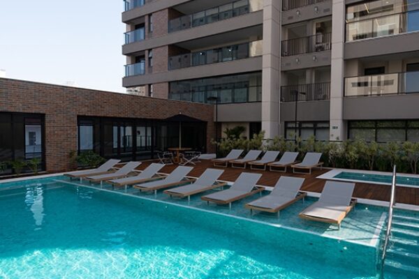 PISCINA ADULTO DESCOBERTA