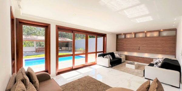 a5850b43 dd19 438a b02b 39bdfbd464a81654120291pgxk