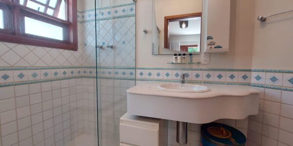 b78d6fc1 ef80 462b 9c18 b8d4852445e51728660807eyph