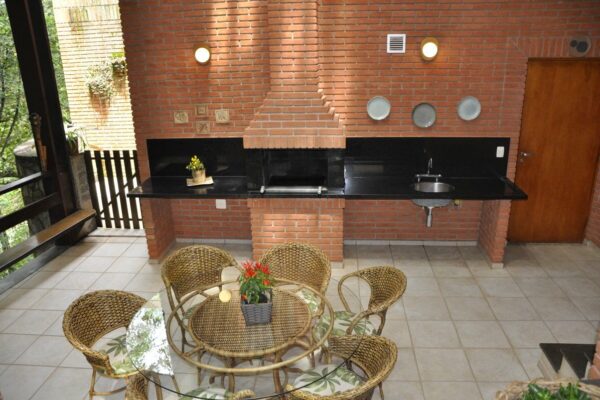 ef5b3a35 fdab 4467 8e4c 312e0123ea1a16263403657p0r